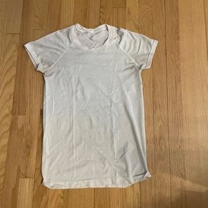 LIKE NEW - Lululemon white tee